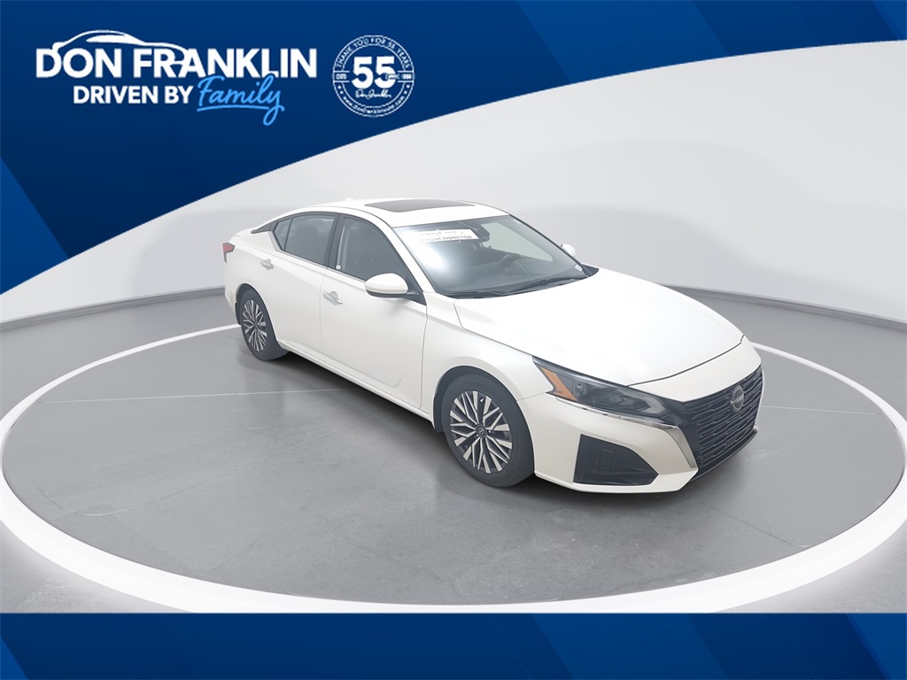 2023 Nissan Altima SV