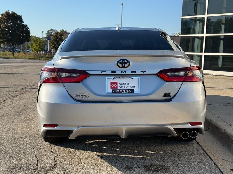2023 Toyota Camry SE photo 4