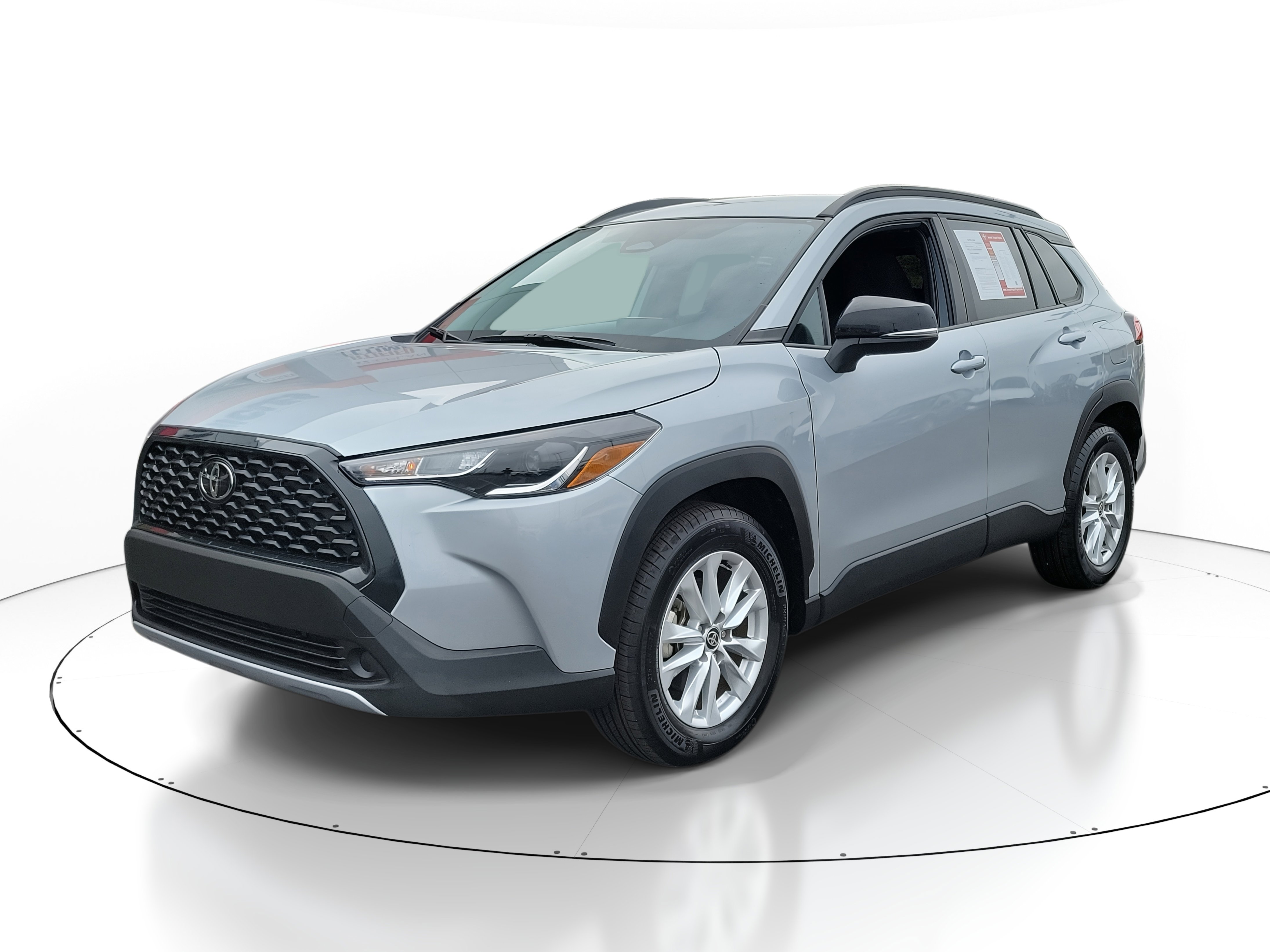 Used 2025 Toyota Corolla Cross LE with VIN 7MUCAAAGXSV119546 for sale in Northfield, Minnesota
