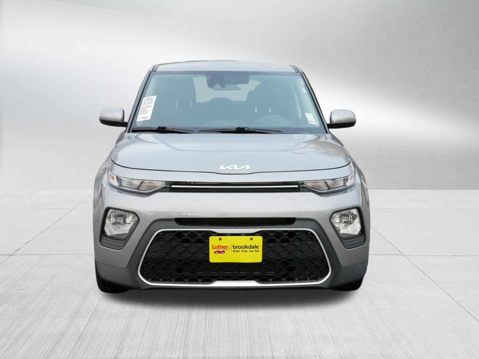 Used 2022 Kia Soul LX with VIN KNDJ23AU1N7834035 for sale in Brooklyn Park, MN