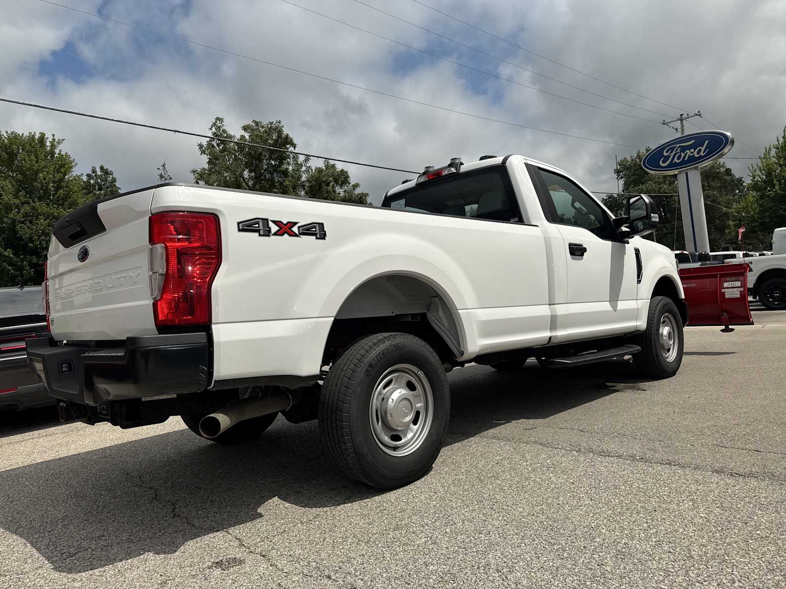 2022 Ford F-250 XL photo 4