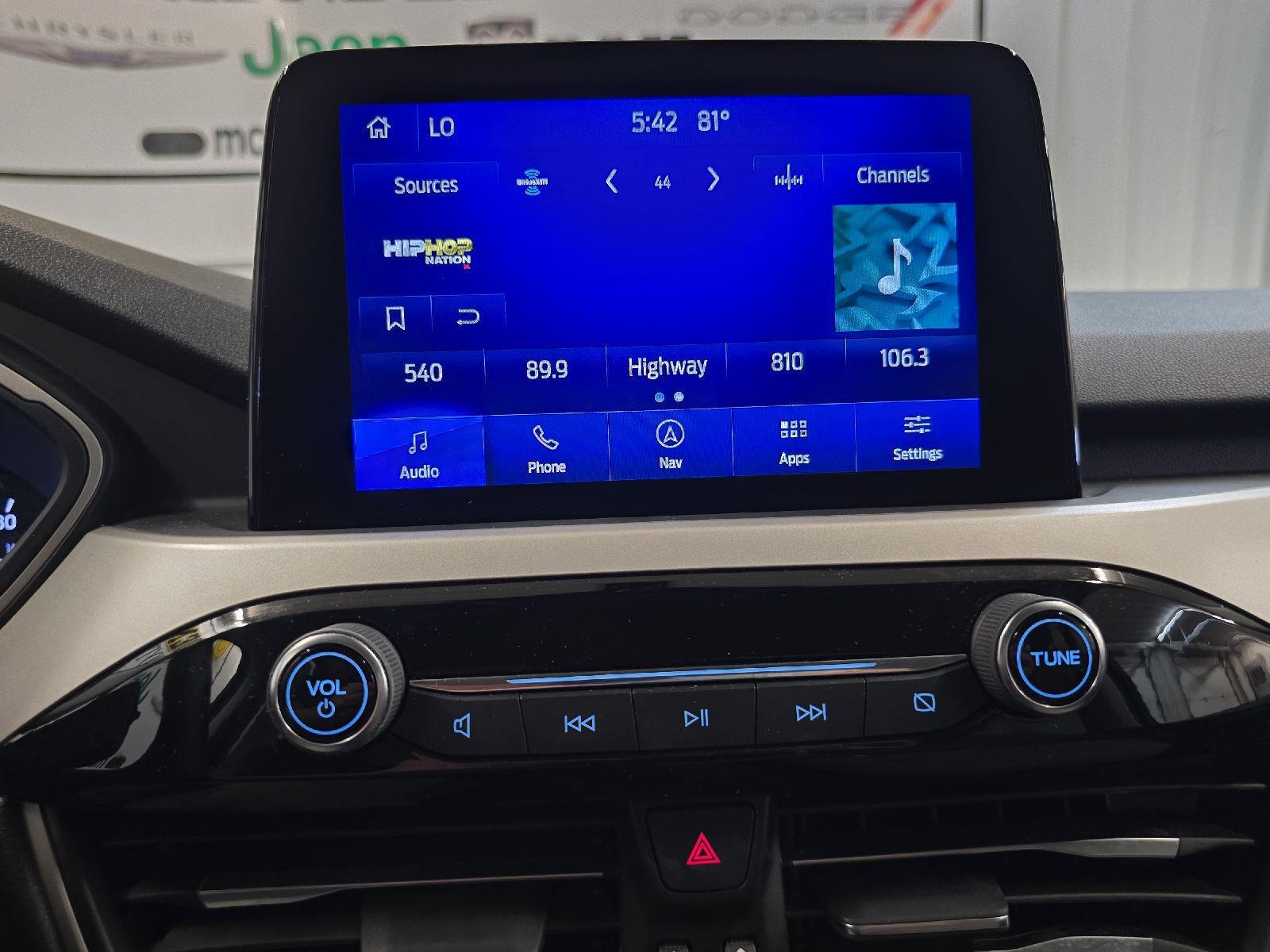 2022 Ford Escape SE photo 11