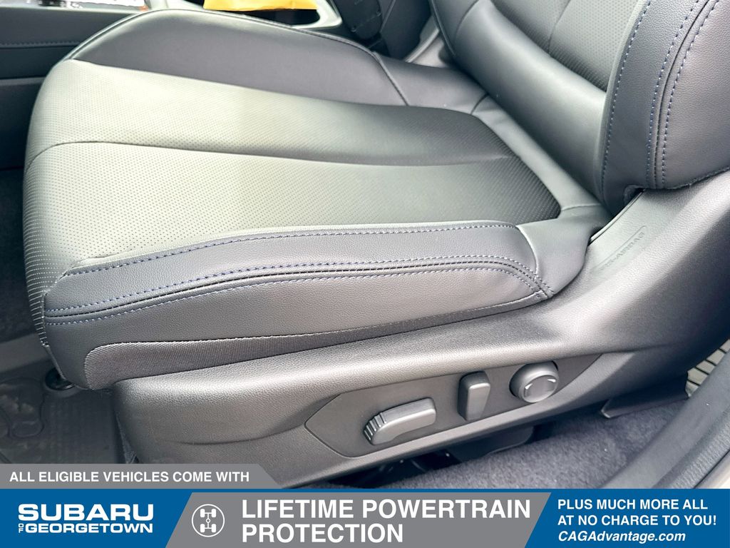 2025 Subaru Forester Limited photo 19