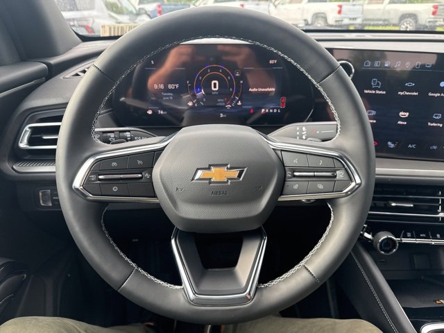 2025 Chevrolet Traverse photo 24