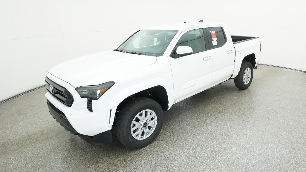 2025 Toyota Tacoma SR5's photo