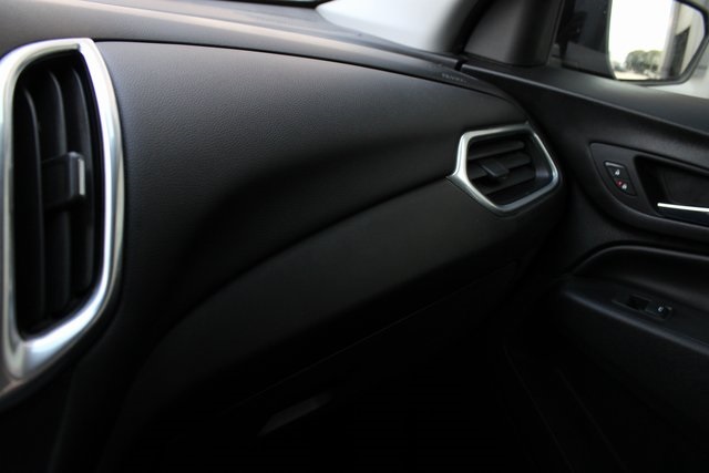 2020 Chevrolet Equinox LT photo 5