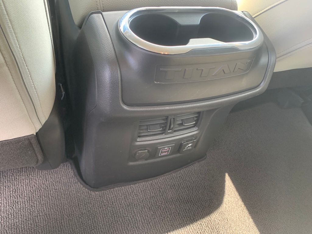 2023 Nissan Titan SV photo 22