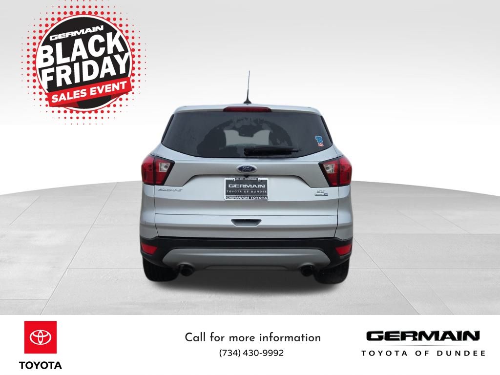 2019 Ford Escape SE photo 3