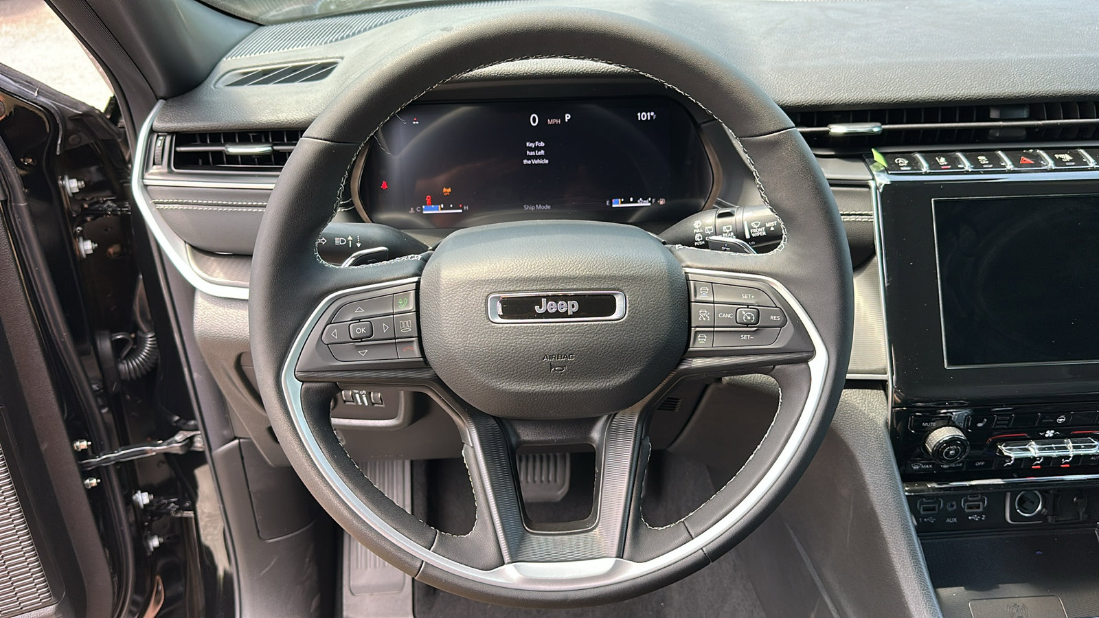 2025 Jeep Grand Cherokee Altitude X photo 7