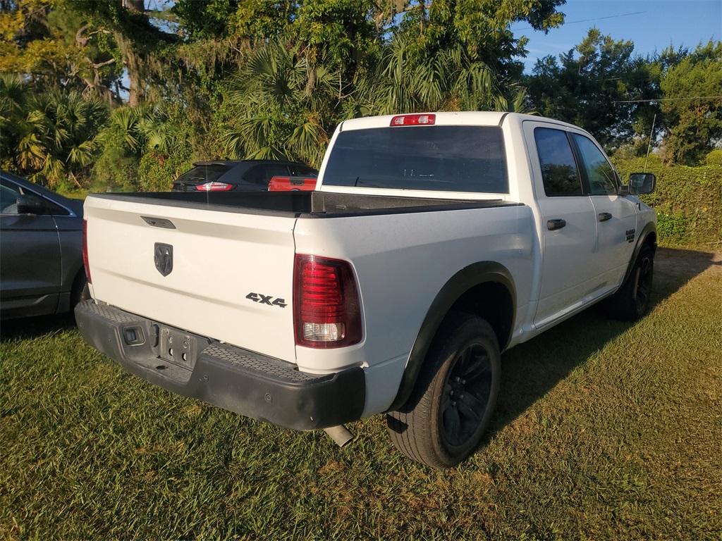 2024 Ram 1500 Classic Warlock photo 3