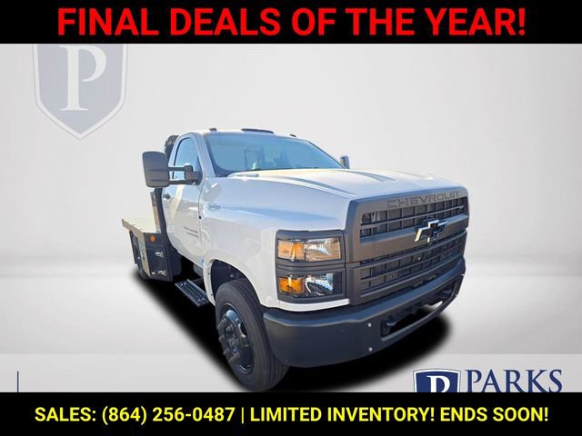 2023 Chevrolet Silverado 4500 Medium Duty Chassis Cab Work Truck's photo