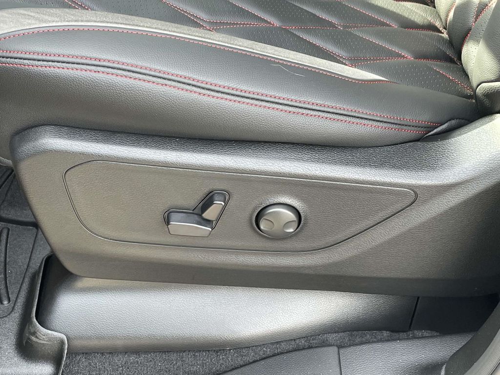 2025 Ram 1500 Big Horn Lone Star photo 24