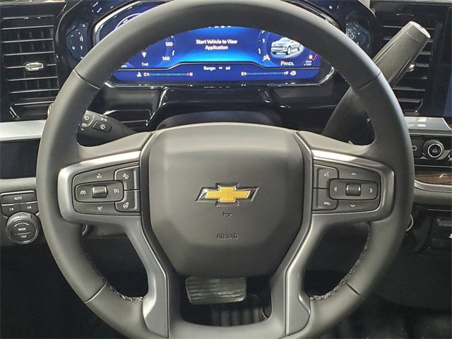 2025 Chevrolet Silverado 1500 LT photo 19