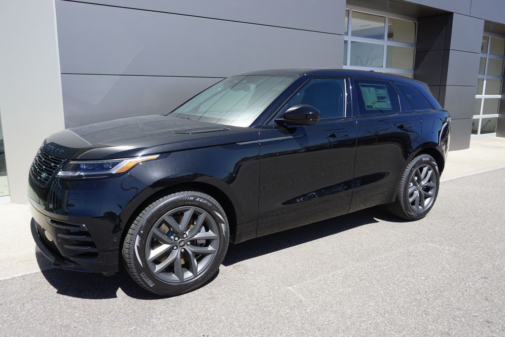 2026 Land Rover Range Rover Velar SE photo 12