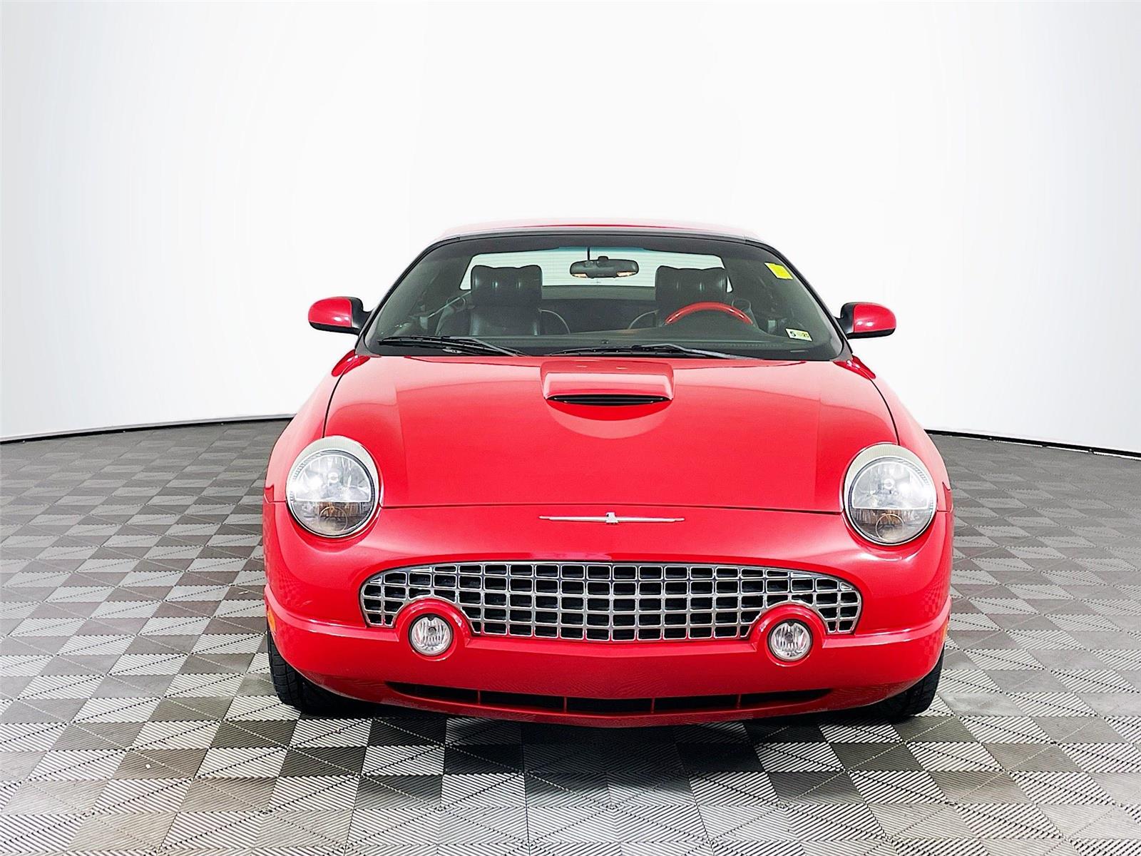 Used 2002 Ford Thunderbird Deluxe with VIN 1FAHP60A22Y107314 for sale in South Chesterfield, VA