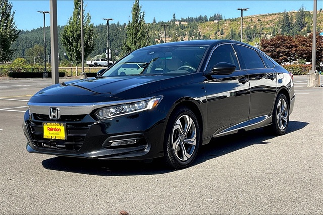Used 2018 Honda Accord EX with VIN 1HGCV1F4XJA068950 for sale in Sumner, WA