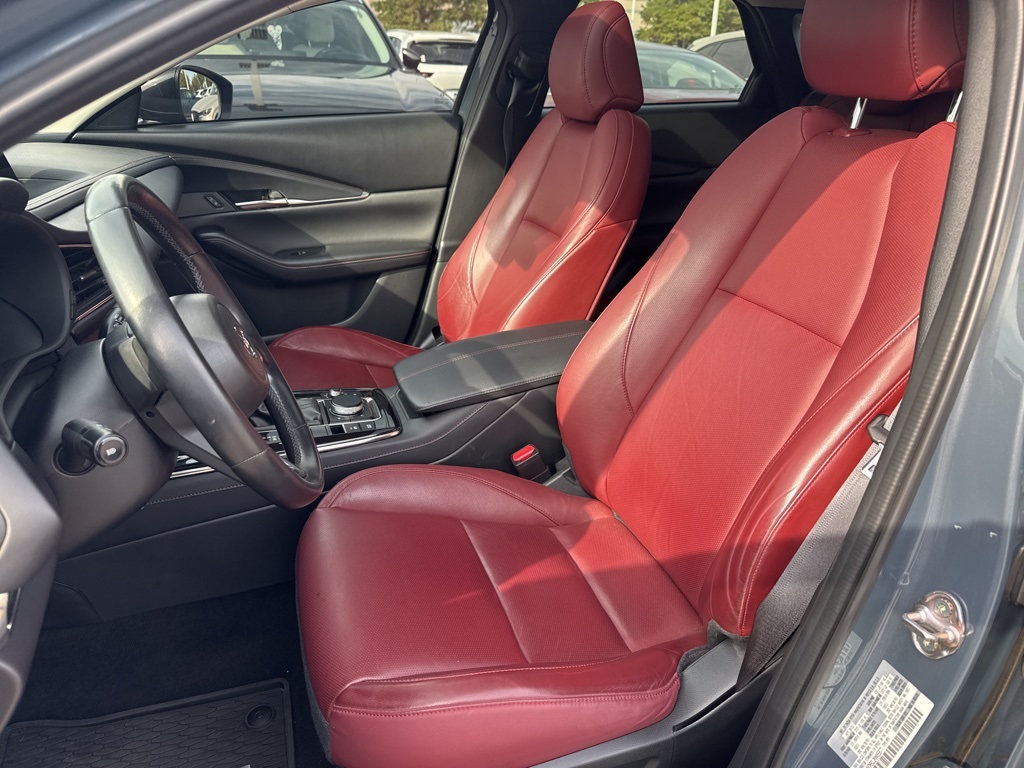 2022 Mazda CX-30 2.5 S Carbon photo 2