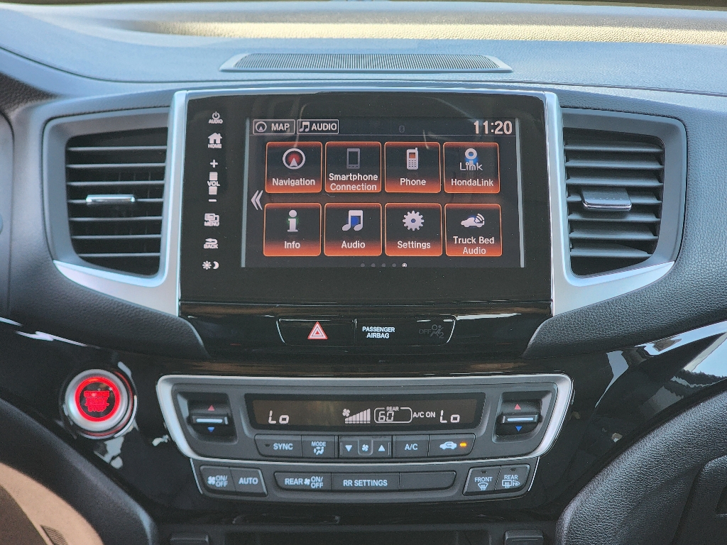 2019 Honda Ridgeline RTL-E photo 2