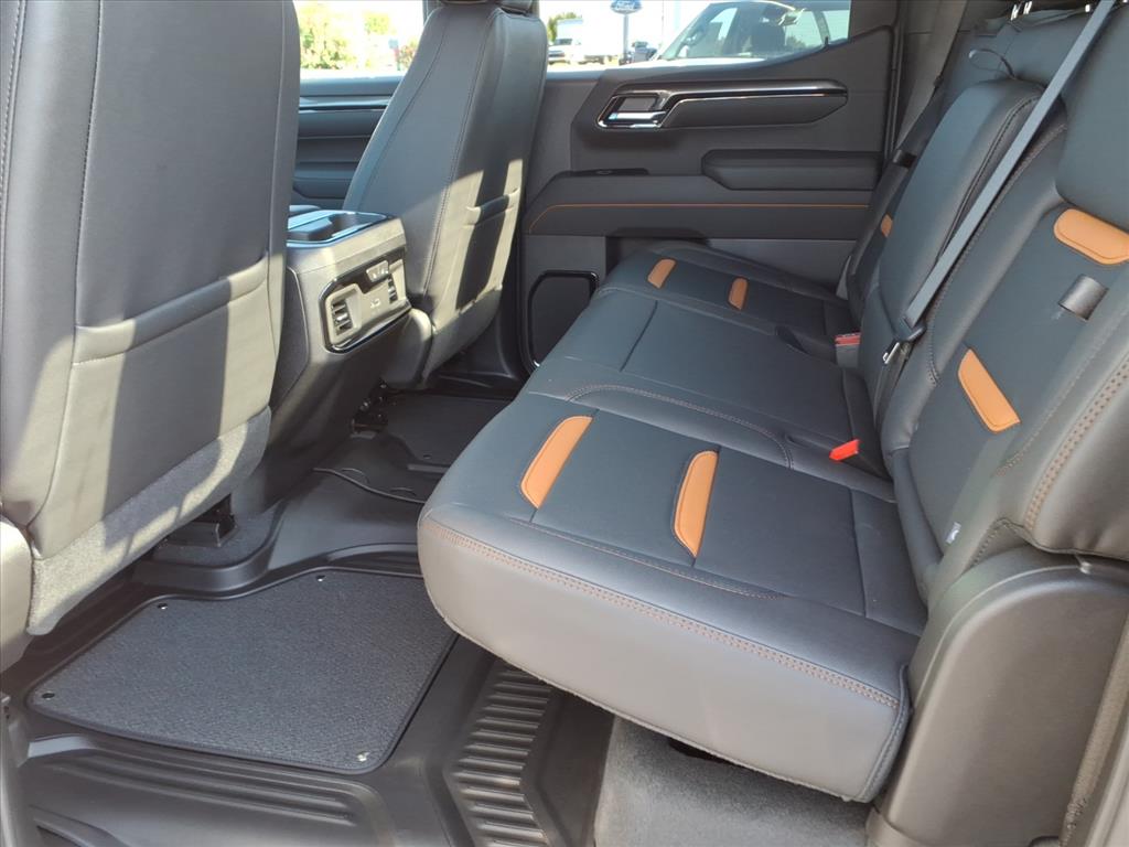 2026 Gmc Sierra 1500 AT4 photo 5