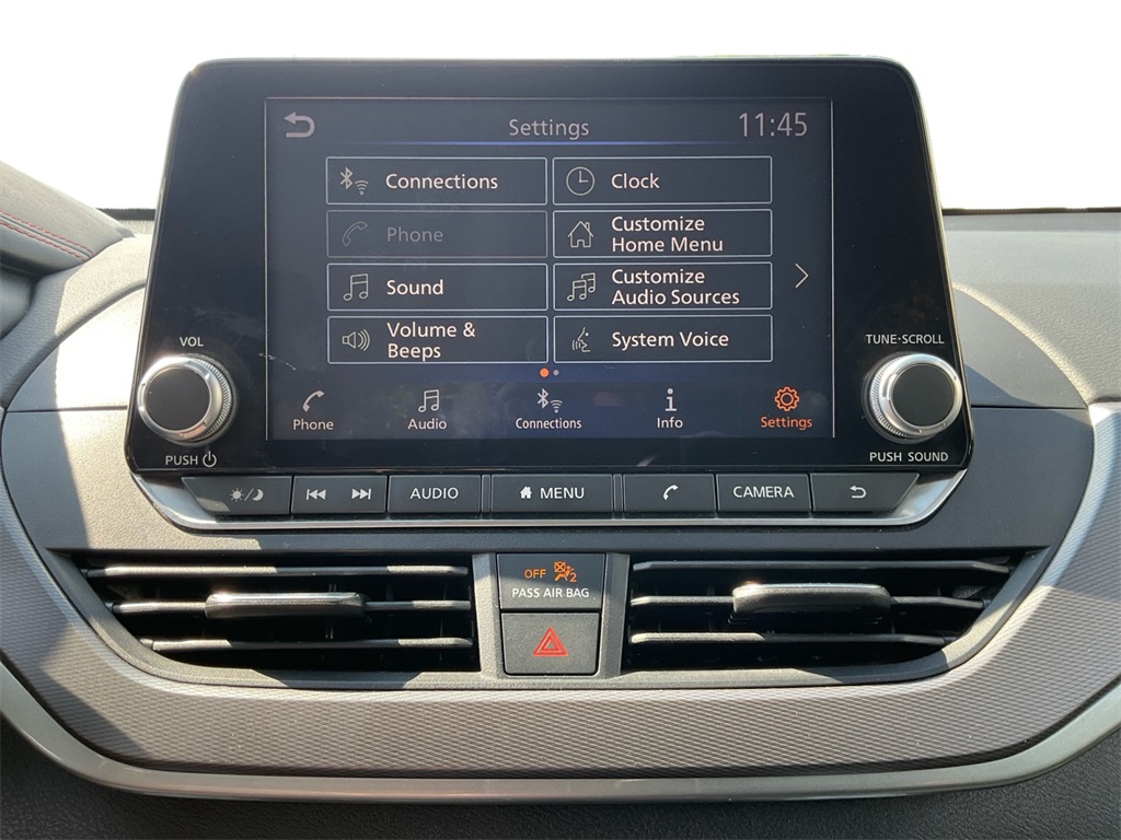 2024 Nissan Altima 2.5 SR photo 12