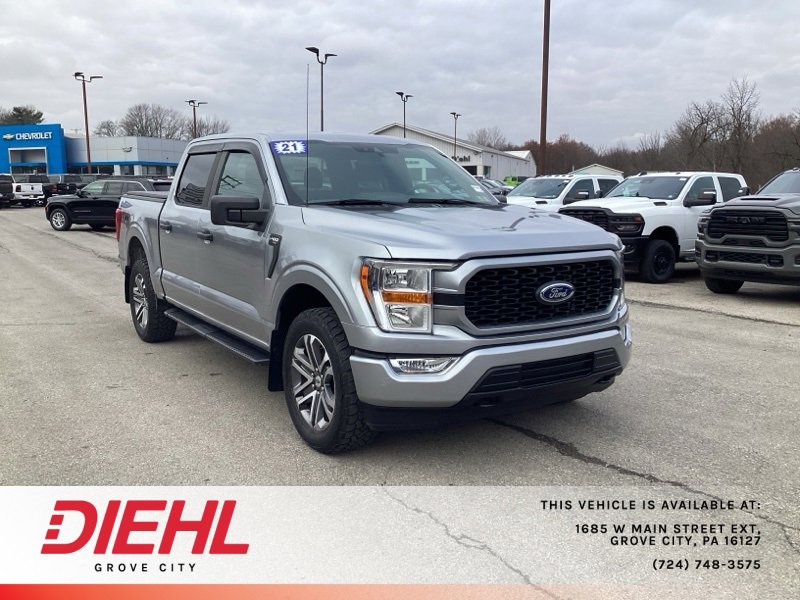 2021 Ford F-150 XL's photo