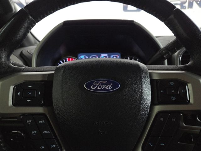 2022 Ford F-250 Lariat photo 18