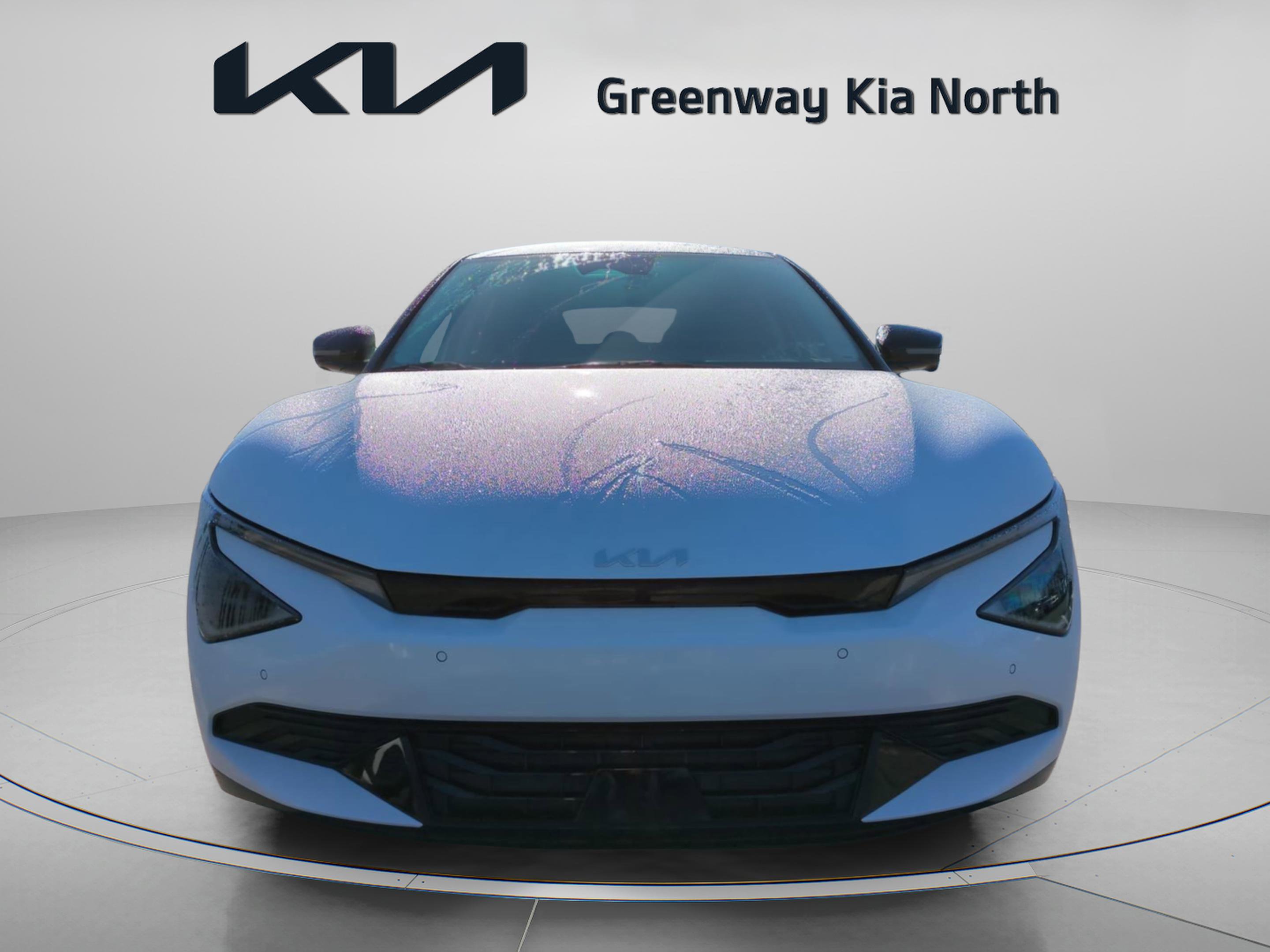 2025 Kia EV6 Wind photo 2