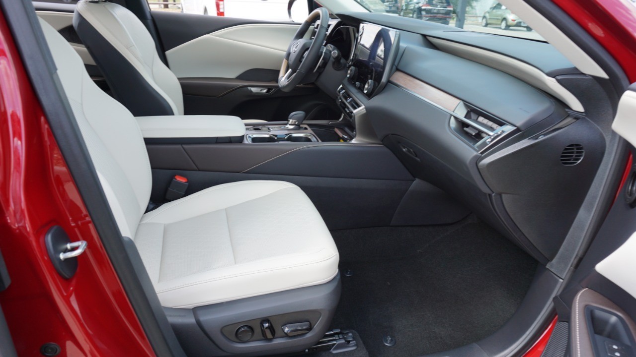 2024 Lexus RX 350 Premium photo 14