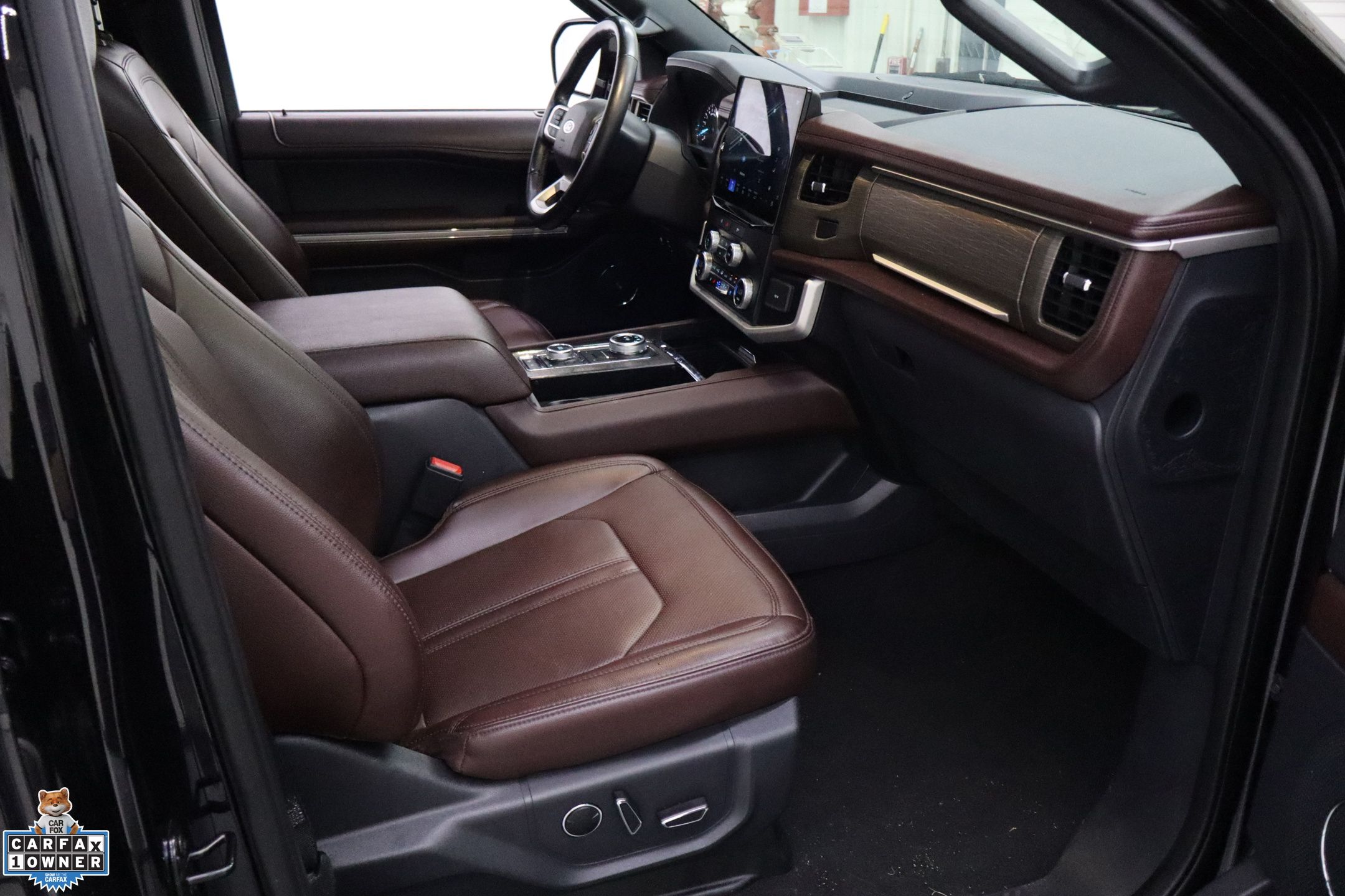 2024 Ford Expedition Limited photo 31