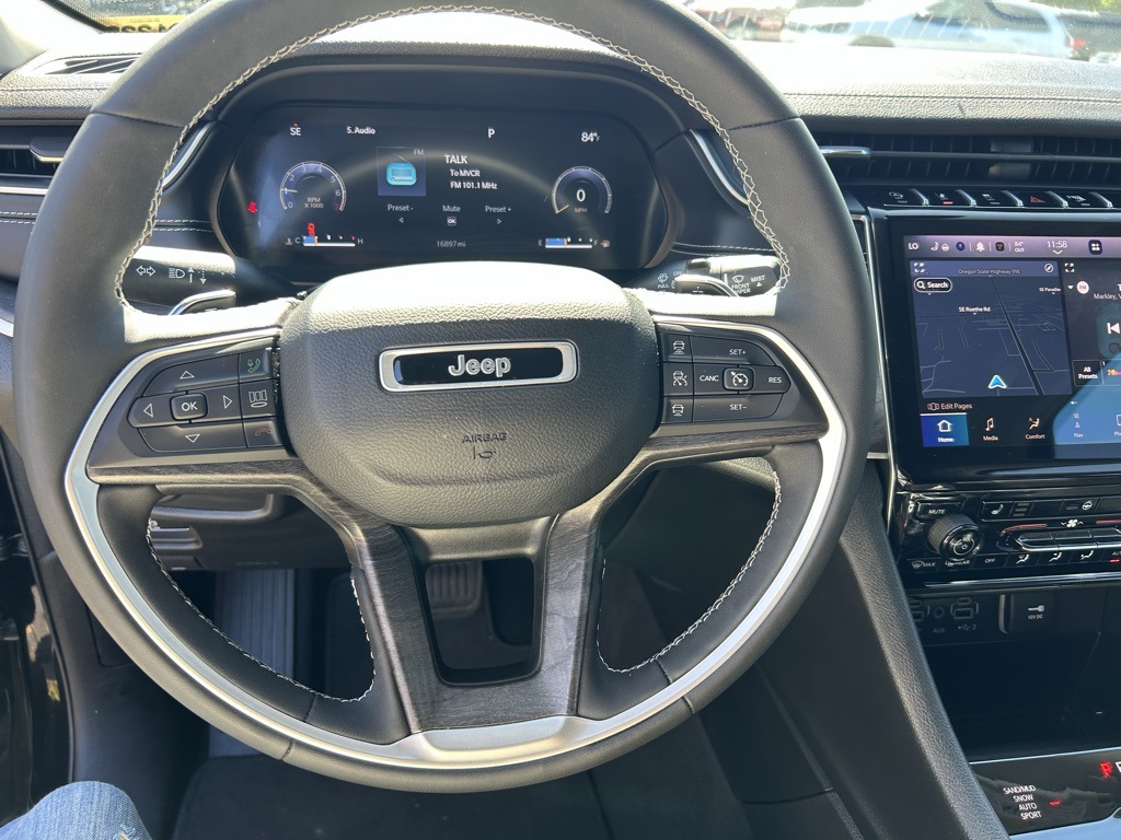 2024 Jeep Grand Cherokee Limited photo 11