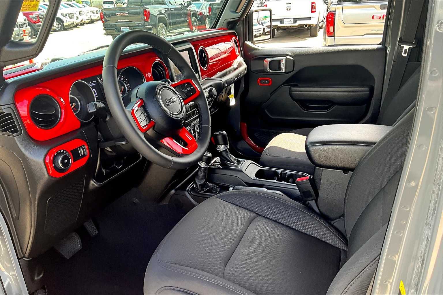2023 Jeep Wrangler High Tide photo 16