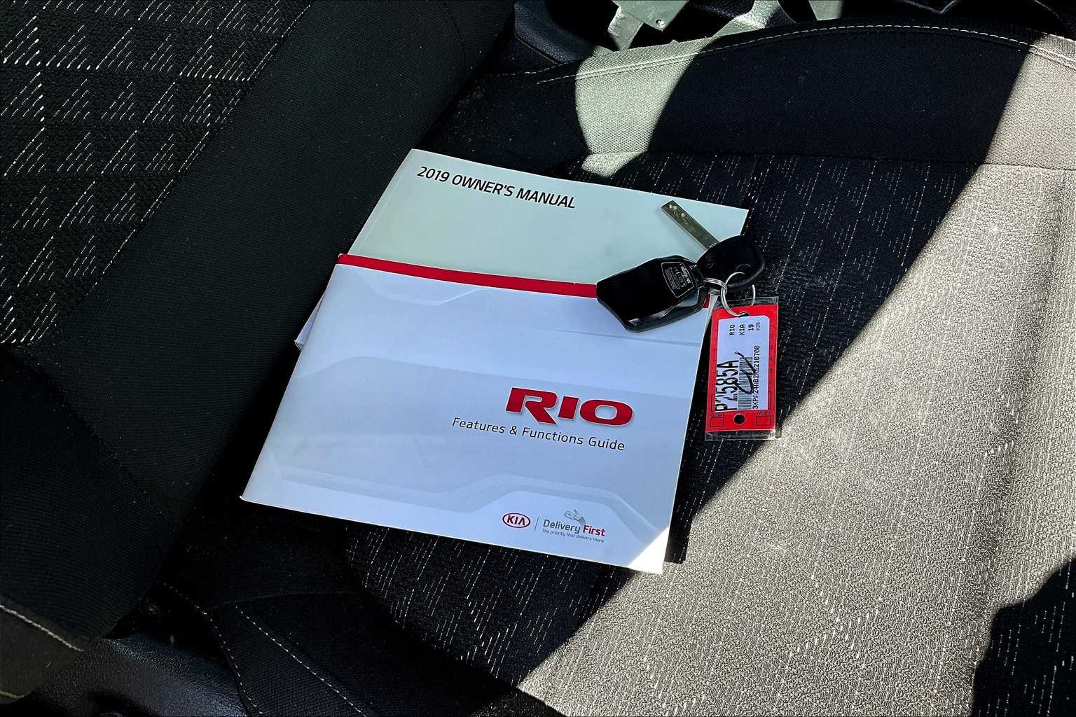 2019 Kia Rio LX photo 29