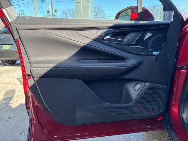 2025 Chevrolet Blazer EV 2LT photo 12