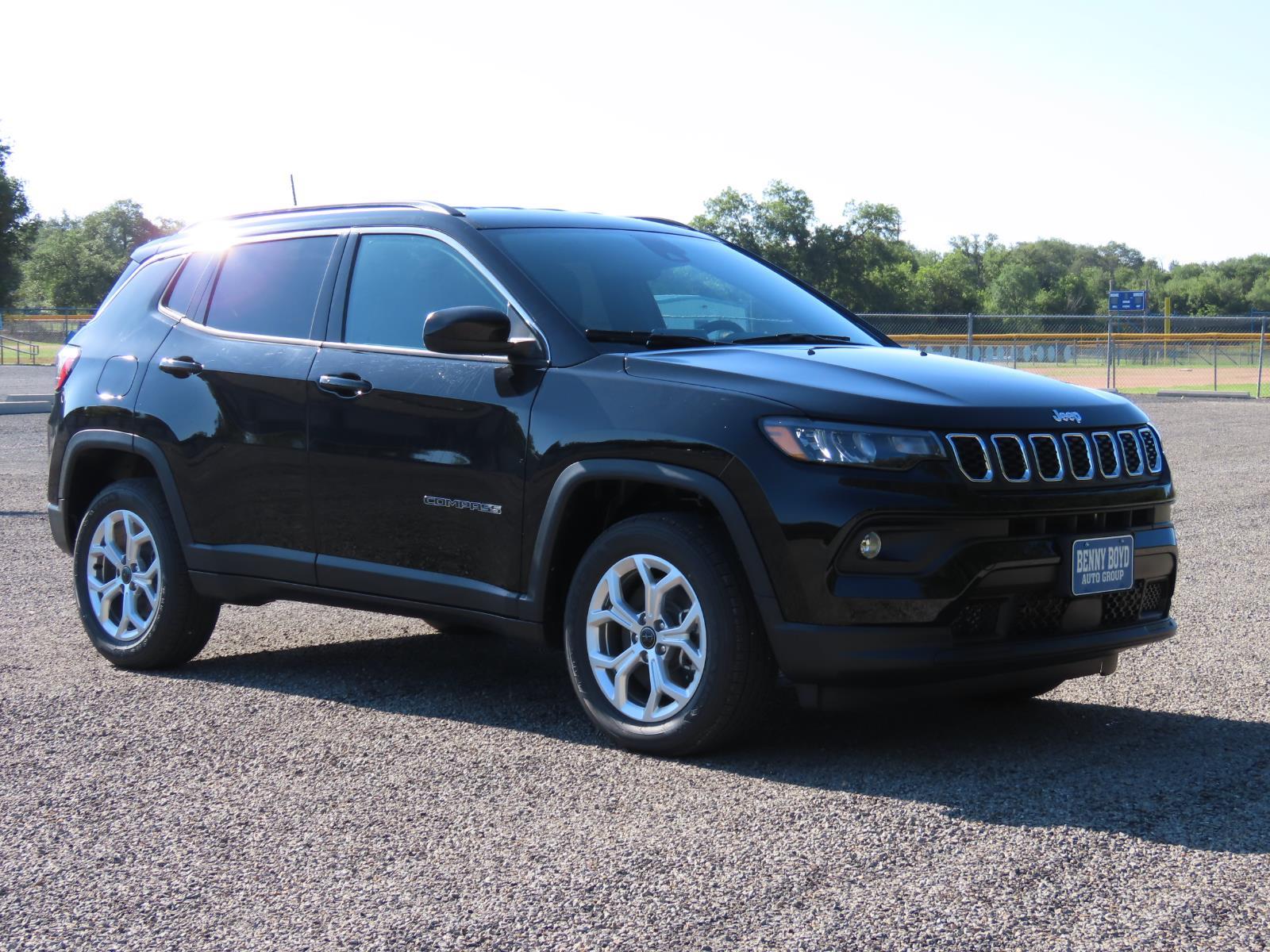 2025 Jeep Compass Latitude photo 6