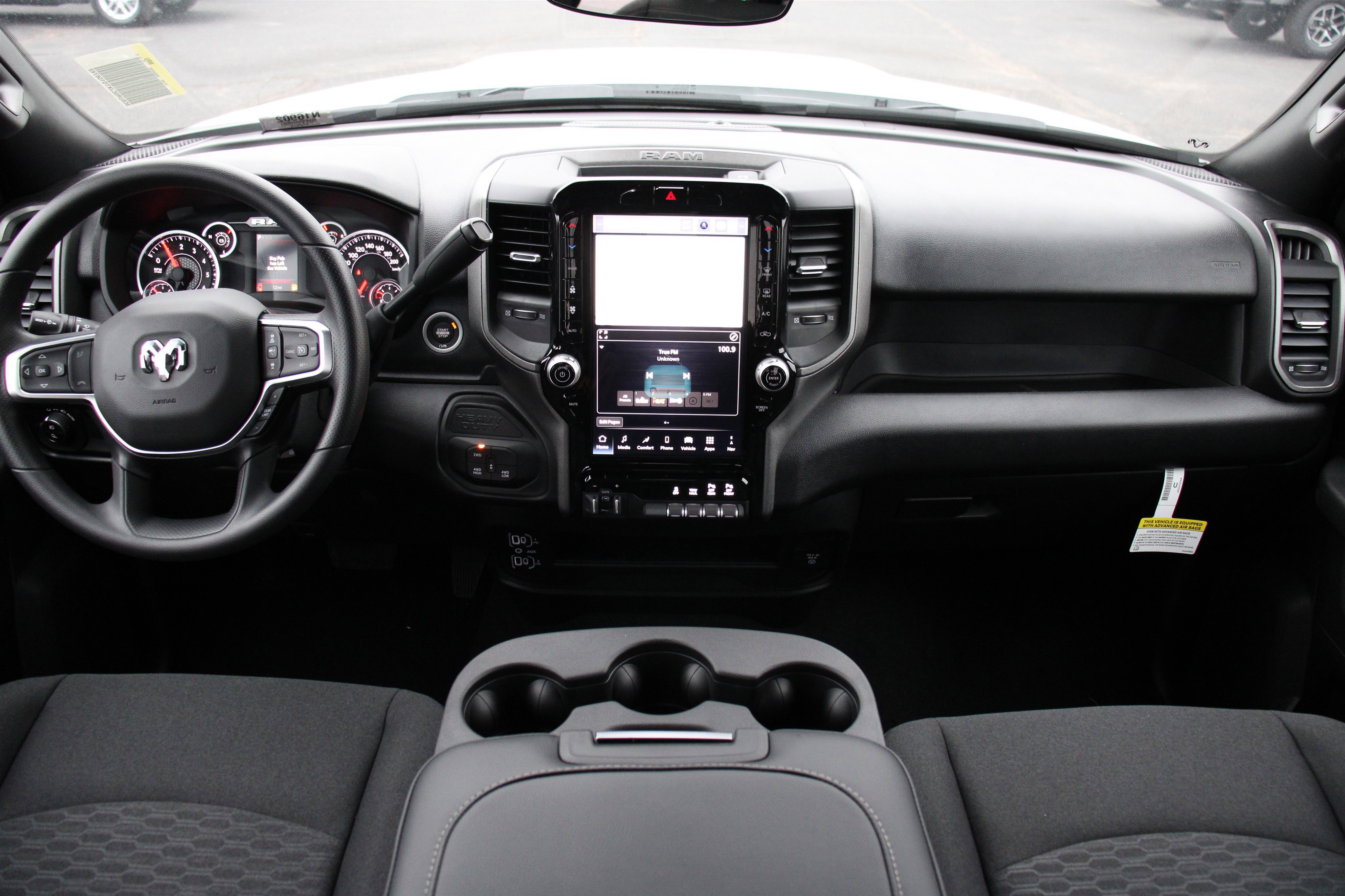 2026 Ram 2500 Tradesman photo 2