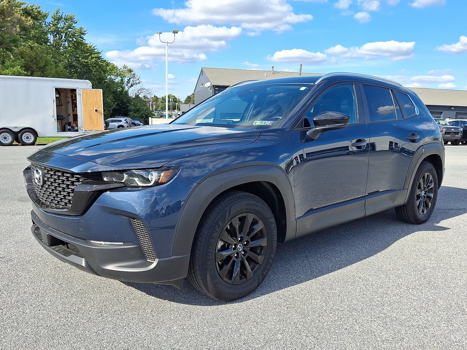 2023 Mazda CX-50 2.5 Preferred Plus photo 3