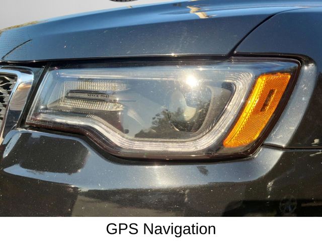 2017 Jeep Grand Cherokee Limited photo 4