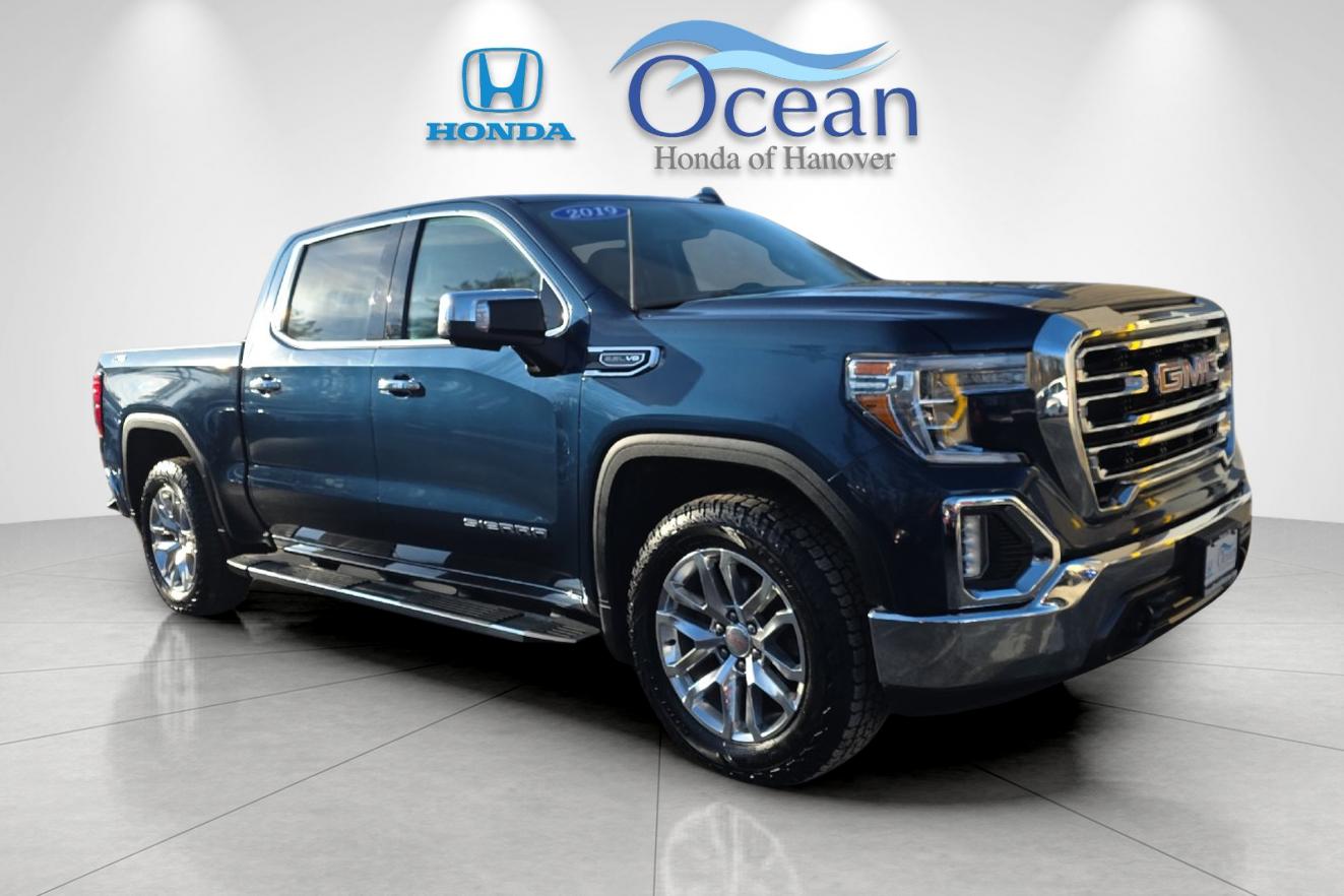 2019 GMC Sierra 1500 SLT's photo