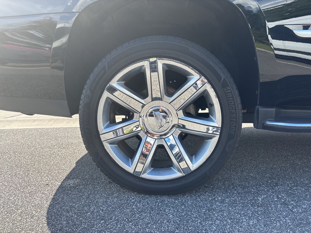 2019 Cadillac Escalade Luxury photo 9