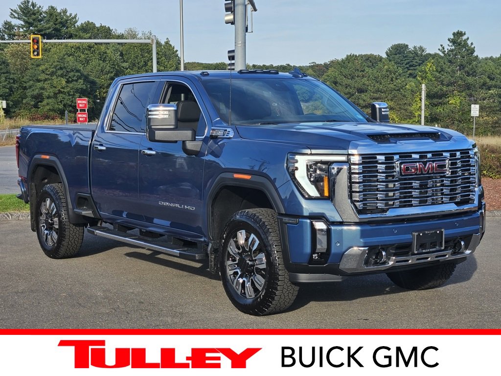 2025 GMC Sierra 2500HD Denali's photo