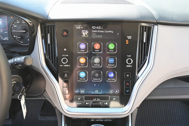 2025 Subaru Outback Premium photo 4