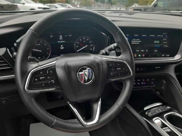 2022 Buick Envision Essence photo 11