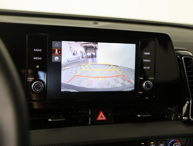 2025 Kia Sportage Hybrid LX photo 16
