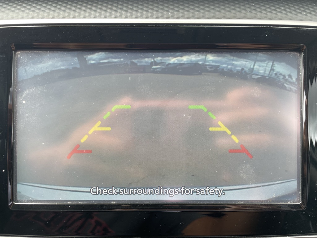 2022 Nissan Kicks S photo 12