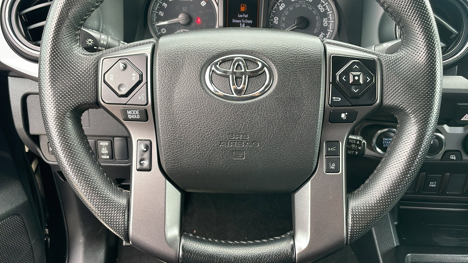 2023 Toyota Tacoma TRD Off-Road V6 photo 17