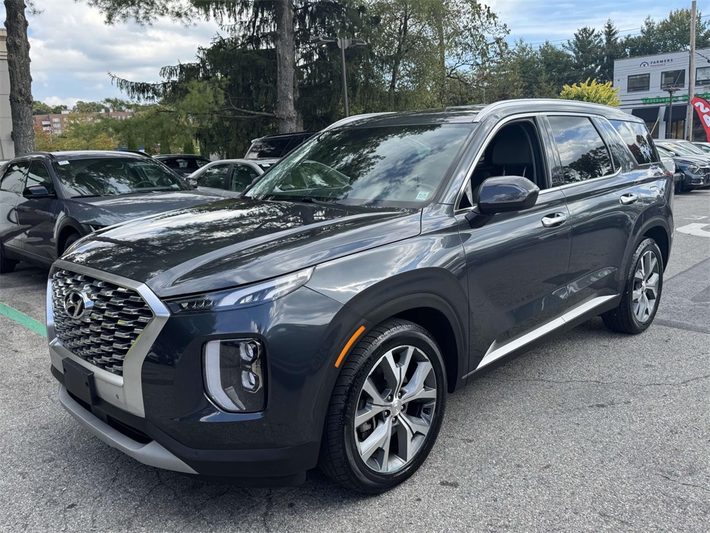 2020 Hyundai Palisade SEL photo 2