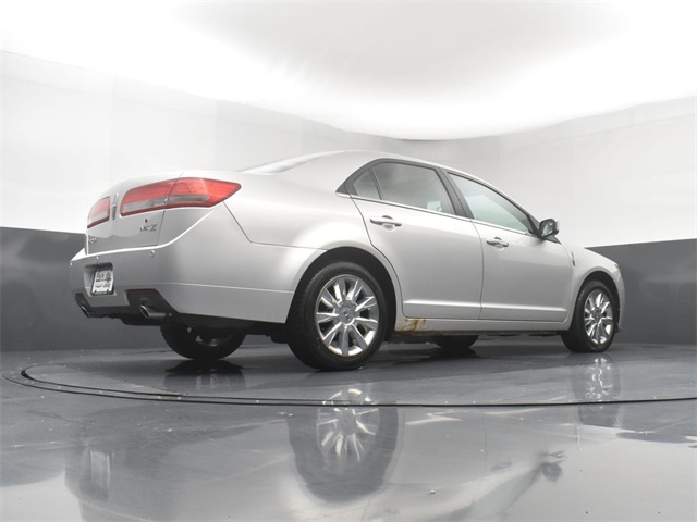 2012 Lincoln MKZ Base photo 26