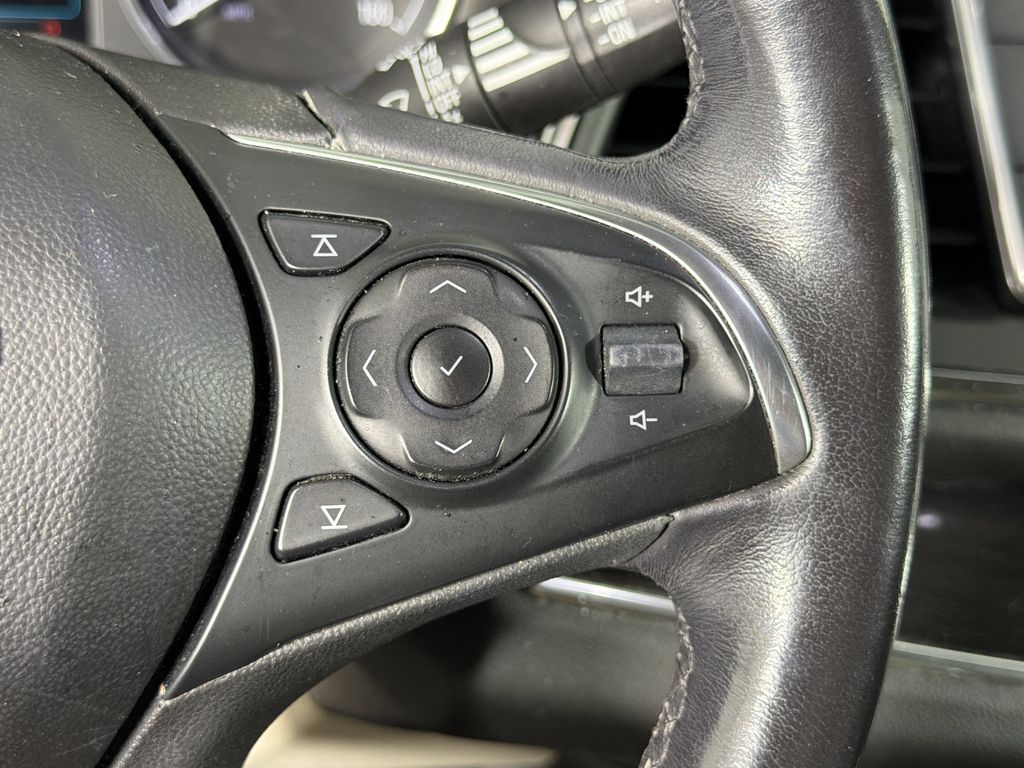 2018 Buick Enclave Essence photo 26