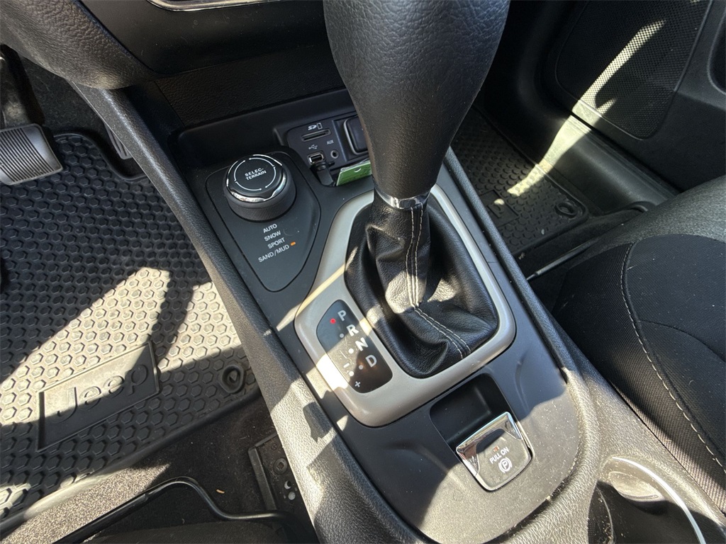 2018 Jeep Cherokee Latitude photo 20