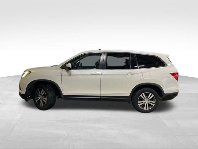 2017 Honda Pilot EX-L photo 3